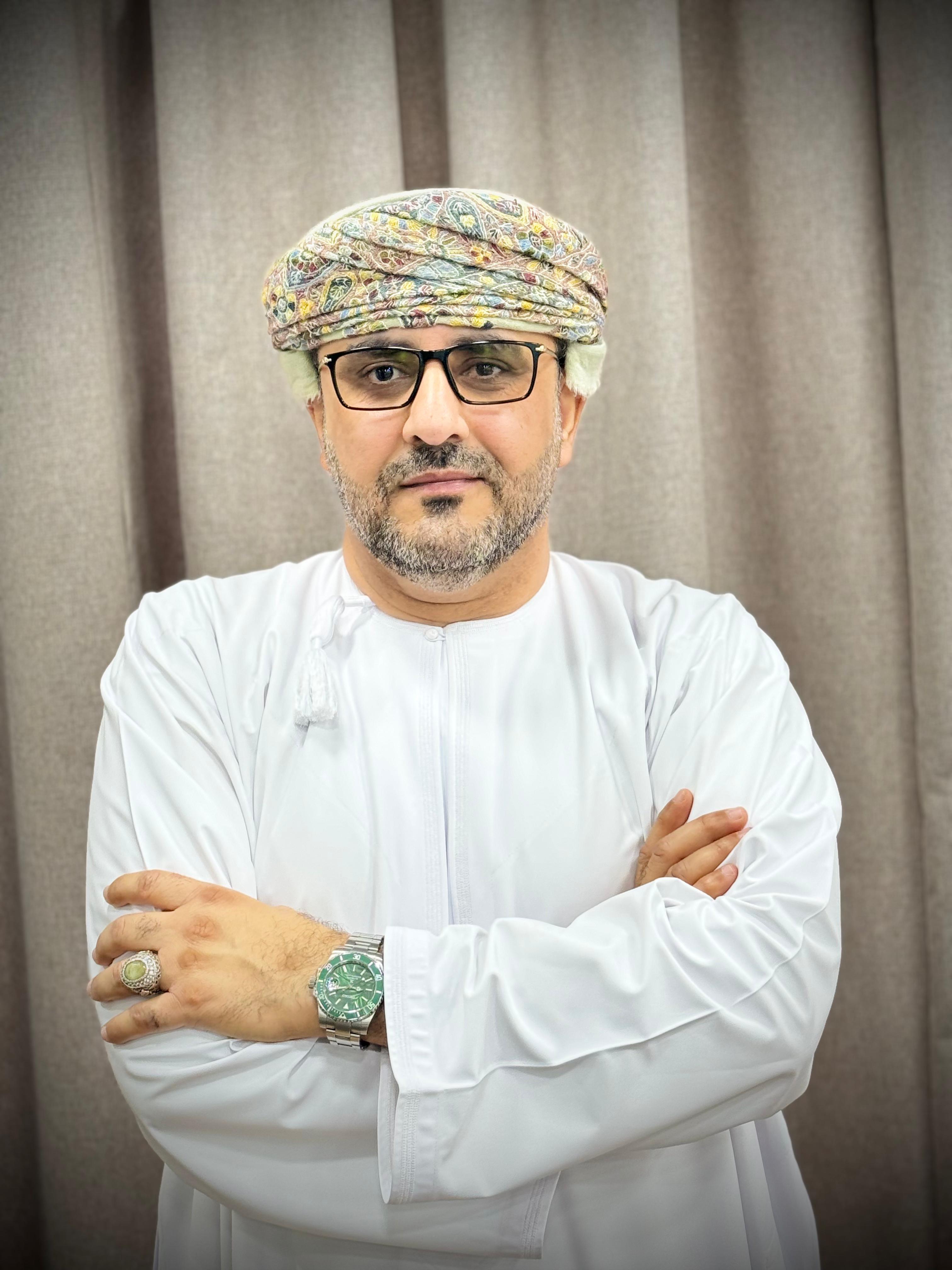 الدكتور بدر المحروقي